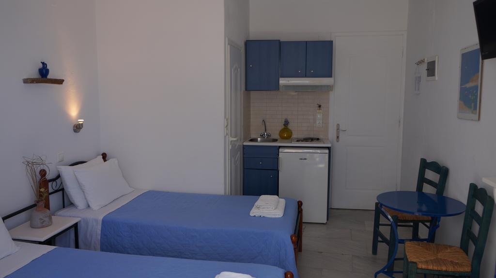 Athina Apartments Naxos Town Naxos City Экстерьер фото