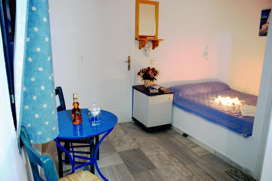 Athina Apartments Naxos Town Naxos City Экстерьер фото